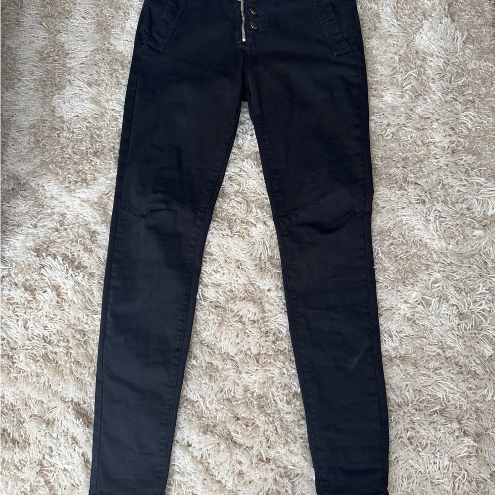 Elan Women's Black Skinny Jeans